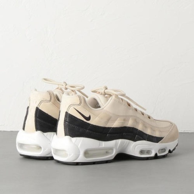 NIKE(ナイキ)の24.5㎝ NIKE AIR MAX 95 PREMIUM CONTRAST レディースの靴/シューズ(スニーカー)の商品写真