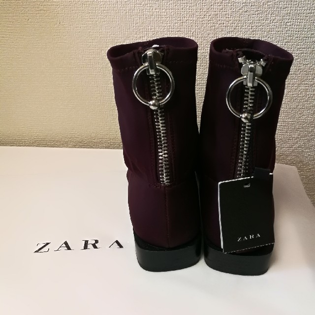 ZARA(ザラ)のZARAショートブーツ レディースの靴/シューズ(ブーティ)の商品写真