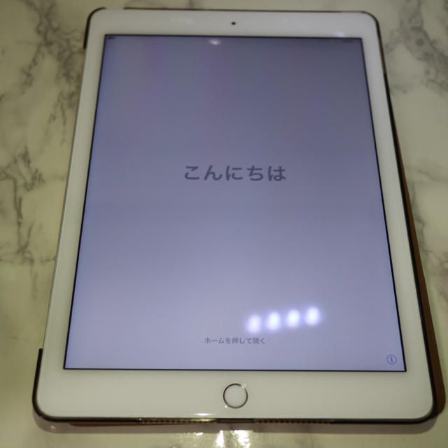 ★美品iPadAir2 Wi-Fi Cellular docomo32GB★タブレット