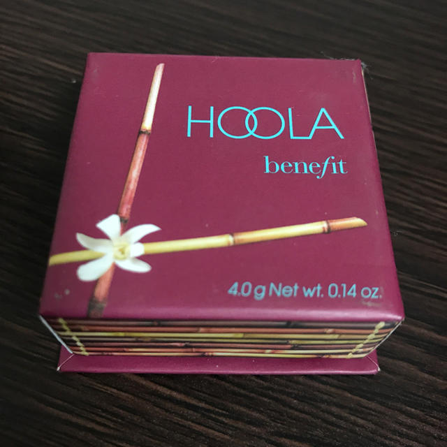 Benefit(ベネフィット)のbenefit HOOLA チーク コスメ/美容のベースメイク/化粧品(チーク)の商品写真