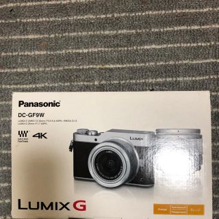 パナソニック(Panasonic)のPanasonic ＬＵＭＩＸ Ｇ ＤＣ−ＧＦ９Ｗ(ミラーレス一眼)