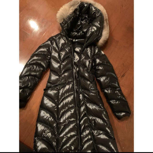 い出のひと時に、とびきりのおしゃれを! MONCLER - 定価30万 00 コート アルビジア 新品同様⭐️モンクレール ダウンコート い出のひと時に、とびきりのおしゃれを! MONCLER - 定価30万 00 コート アルビジア 新品同様⭐️モンクレール ダウンコート