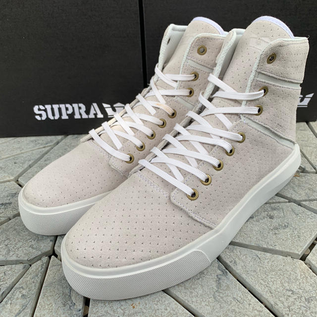 新品 SUPRA スープラ ハイカット スニーカー 27.5㎝ 送料無料 箱入り