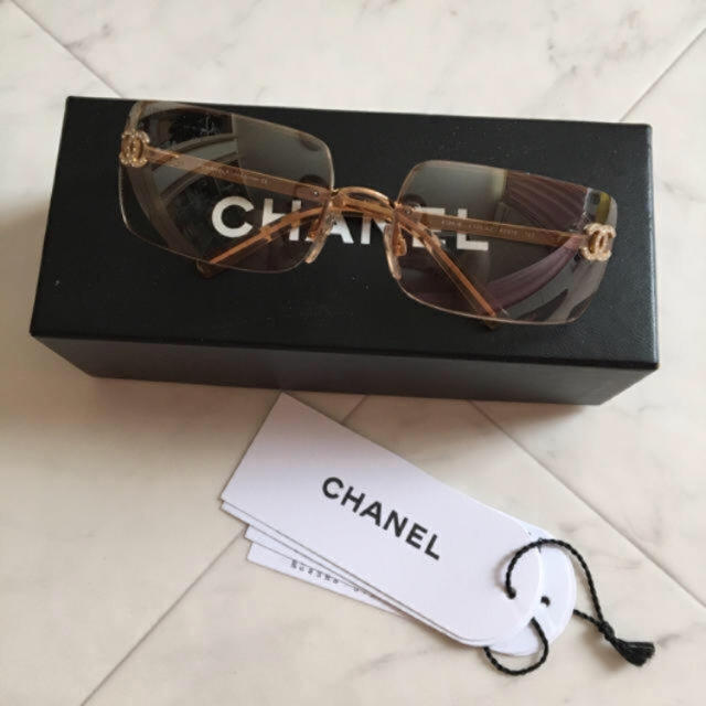 CHANEL(シャネル)のシャネルサングラス レディースのファッション小物(サングラス/メガネ)の商品写真