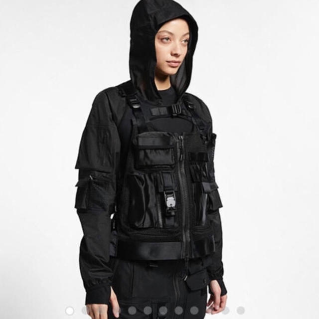 nike mmw beryllium utility vest black