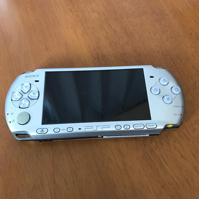 PlayStation Portable(プレイステーションポータブル)のPSP本体 エンタメ/ホビーのゲームソフト/ゲーム機本体(携帯用ゲーム機本体)の商品写真