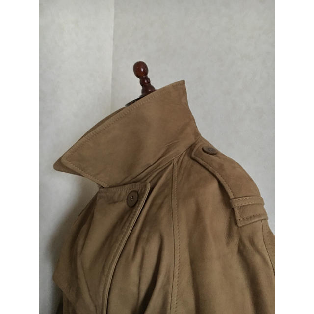 Giorgio Armani(ジョルジオアルマーニ)の90s GIORGIO ARMANI SUEDE COAT スエード アルマーニ レディースのジャケット/アウター(トレンチコート)の商品写真