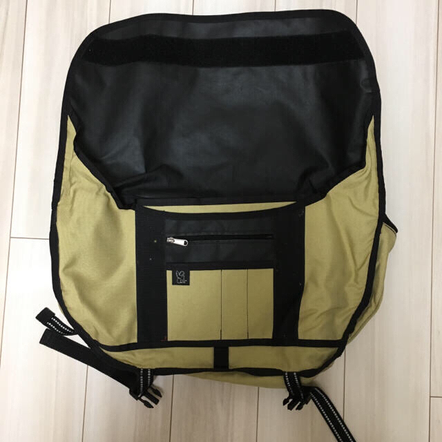 CHROME(クローム)のCHROM メッセンジャーバッグ 26L ベージュ メンズのバッグ(メッセンジャーバッグ)の商品写真