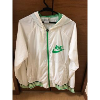 ナイキ(NIKE)のNIKEウインドブレーカー(ナイロンジャケット)