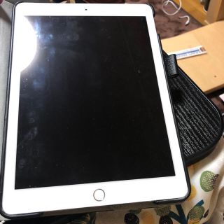 アイパッド(iPad)のiPad 16GB(タブレット)