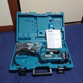 マキタ(Makita)の新品！マキタ10.8V 充電式空気入れ MP100DSH

(工具/メンテナンス)