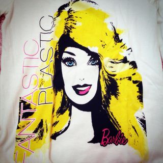 バービー(Barbie)のバービープリントTシャツ(Tシャツ(長袖/七分))