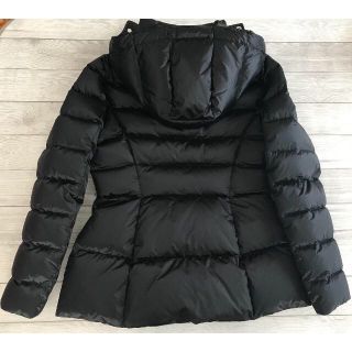 PRADA - プラダ ダウン ロゴベルト付 未使用品の通販 by chanriorool's