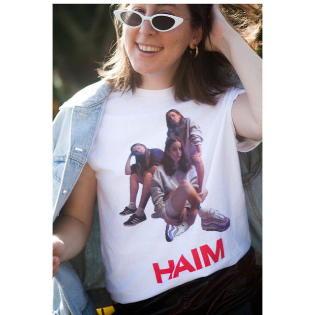 HAIM オフィシャルツアーTシャツ 新品未使用 s レディースのトップス(Tシャツ(半袖/袖なし))の商品写真