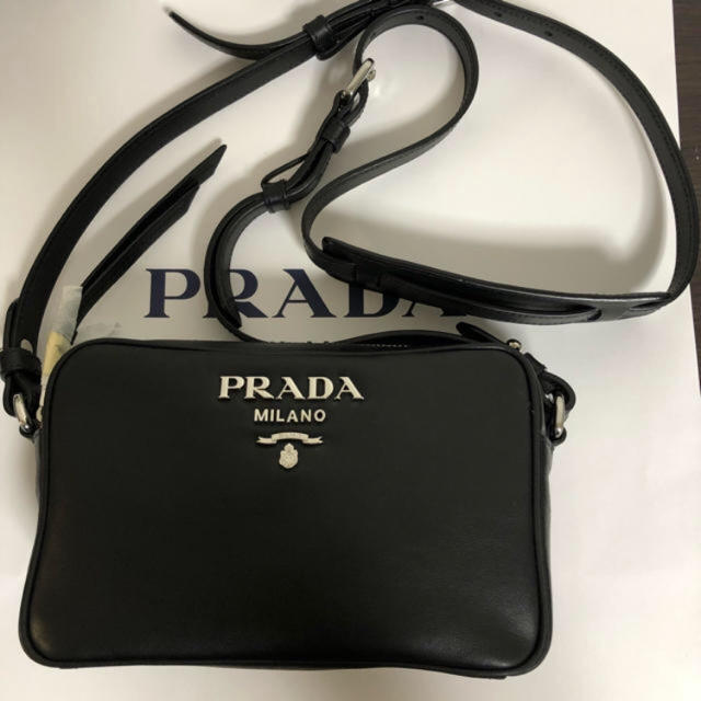 PRADA(プラダ)のmiho様  専用 レディースのバッグ(ショルダーバッグ)の商品写真