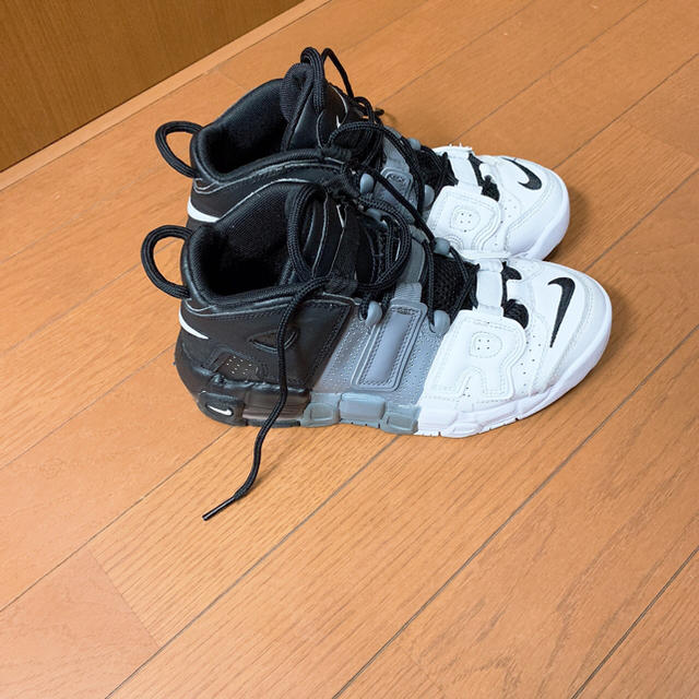NIKE モアテン23cm - www.glycoala.com