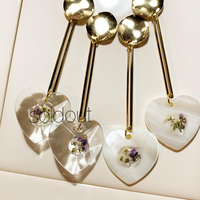 heart motif piece ハンドメイドのアクセサリー(ピアス)の商品写真