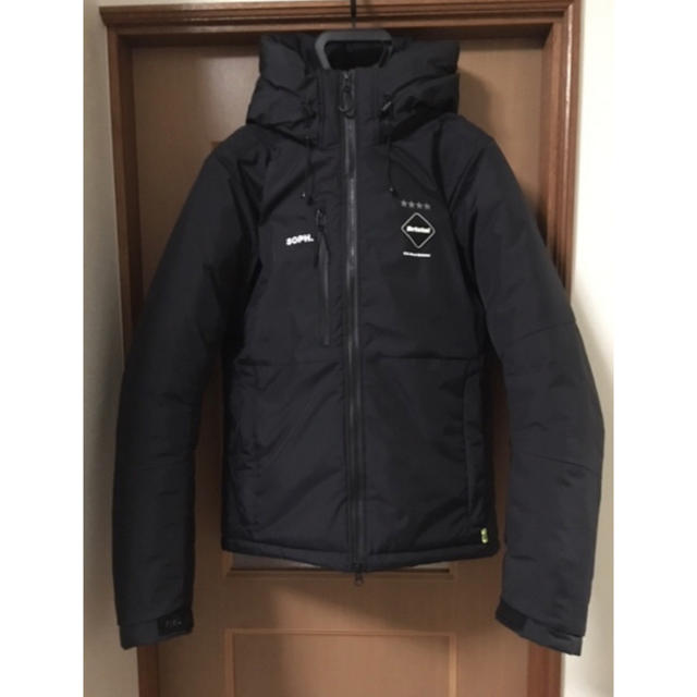 F.C.R.B.(エフシーアールビー)のFCRB Bristol 18AW TOUR PARKA ダウン ジャケット S メンズのジャケット/アウター(ダウンジャケット)の商品写真