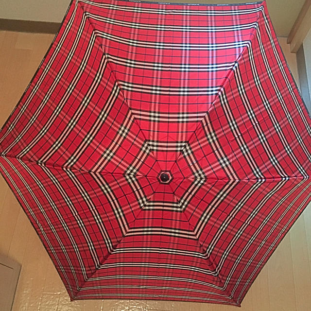 BURBERRY(バーバリー)のバーバリー 折りたたみ傘 レディースのファッション小物(傘)の商品写真