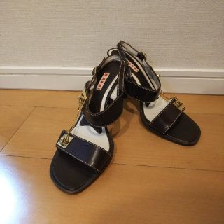 マルニ(Marni)の大幅値下げ★美品 MARNI サンダル(サンダル)