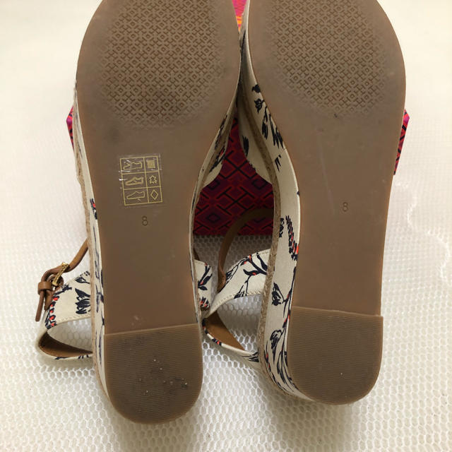 Tory Burch(トリーバーチ)のトリーバーチ  サンダル　値下げしました レディースの靴/シューズ(サンダル)の商品写真