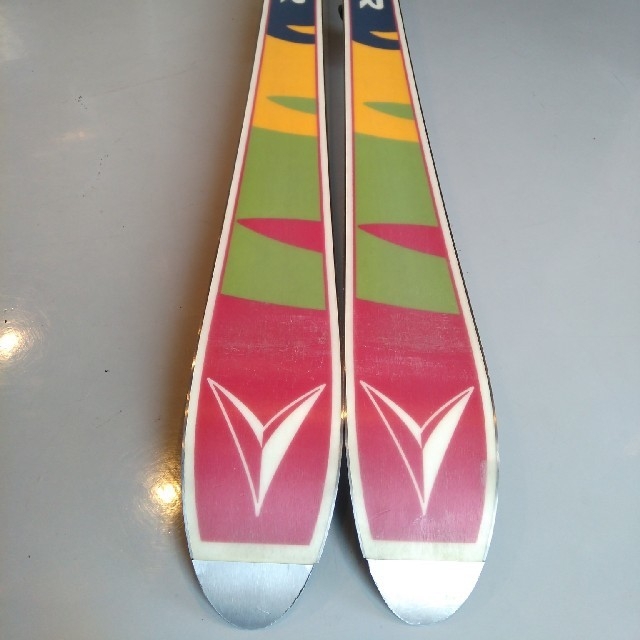 DYNASTAR(ディナスター)のスキー板 スポーツ/アウトドアのスキー(板)の商品写真
