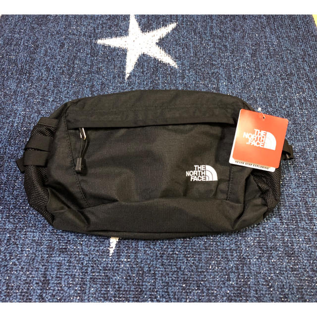 THE NORTH FACE(ザノースフェイス)の【新品】ノースフェイス クラシックカンガ ブラック メンズのバッグ(ボディーバッグ)の商品写真