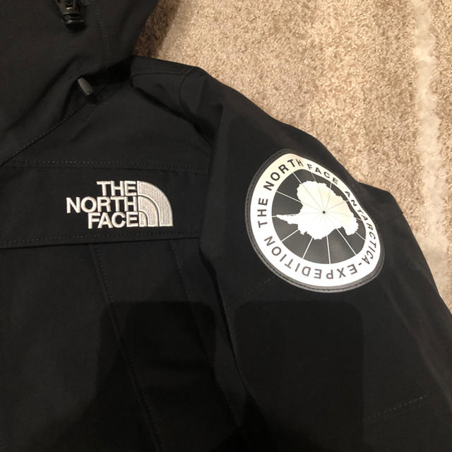 THE NORTH FACE(ザノースフェイス)の新品 アンタークティカパーカ ノースフェイス  黒色 Sサイズ 2018年モデル メンズのジャケット/アウター(ダウンジャケット)の商品写真