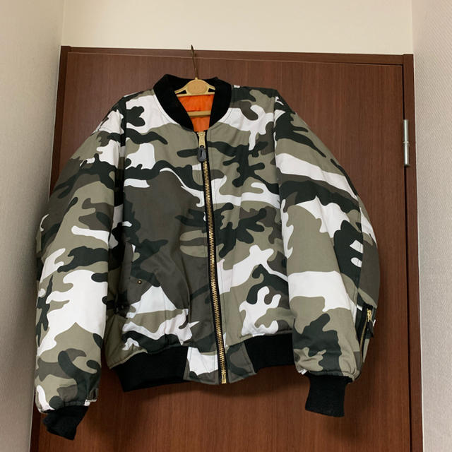 OFF-WHITE(オフホワイト)のalyx bomber jacket ma-1 alpha メンズのジャケット/アウター(フライトジャケット)の商品写真