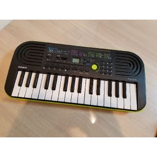 カシオ(CASIO)のCASIO 32ミニ鍵盤 電子キーボード(キーボード/シンセサイザー)