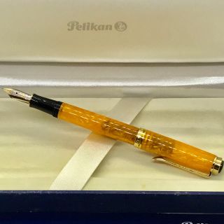 ペリカン(Pelikan)のM320 ペリカン 限定品 マーブルオレンジ  ニブM 万年筆 Pelikan(ペン/マーカー)