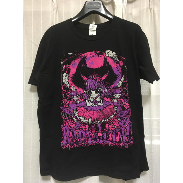 BABYMETAL(ベビーメタル)のBABYMETAL RED MOON 紅月 Tシャツ BAW限定 Mサイズ エンタメ/ホビーのタレントグッズ(ミュージシャン)の商品写真