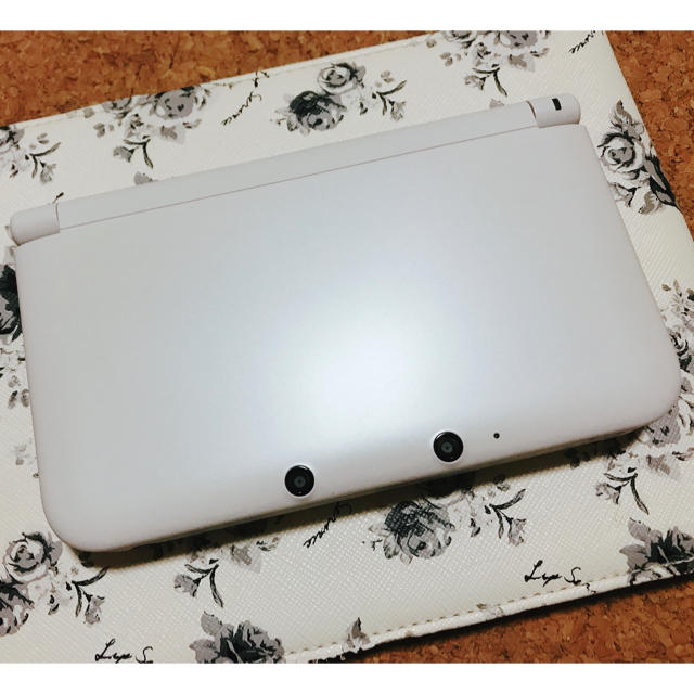 ニンテンドー3DS LL 本体