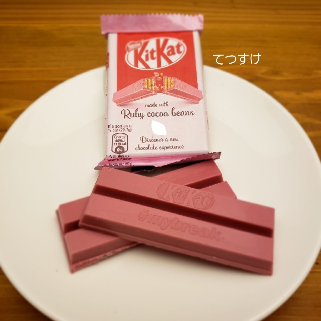 Kit Kat  ルビーカカオ 食品/飲料/酒の食品(菓子/デザート)の商品写真