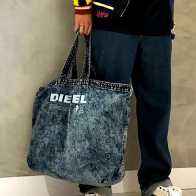 24H限定 DIESEL DIESEL ディーゼル レザーコンビナイロントートバッグ ブラックの通販 by  MODESCAPEラクマ店｜ディーゼルならラクマ