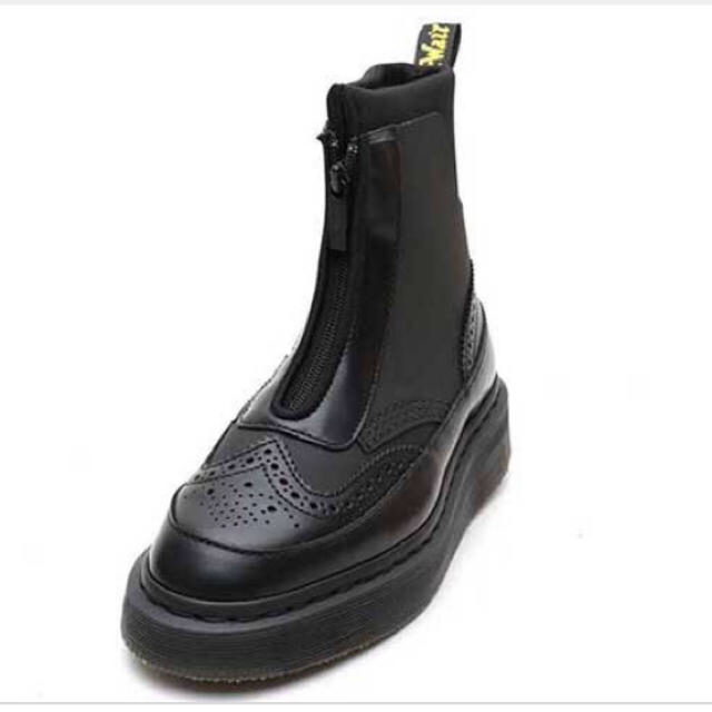 Dr.Martens(ドクターマーチン)のDr. Martins CELIA QUAD JEMISON ZIP BOOT レディースの靴/シューズ(ブーツ)の商品写真