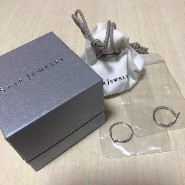 レディースSTARJEWELRY 18k ホワイトゴールド フープピアス