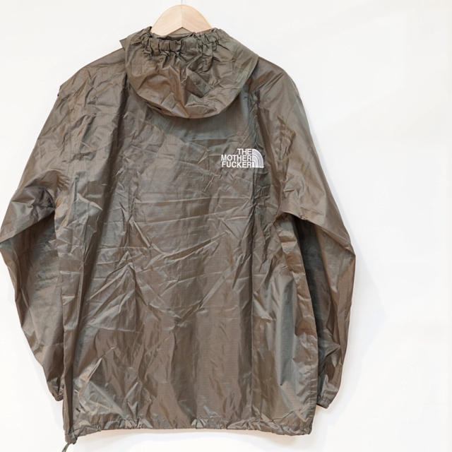 Supreme(シュプリーム)のTHE MOTHER FUCKER ジャケット XL オリーブ north メンズのジャケット/アウター(マウンテンパーカー)の商品写真