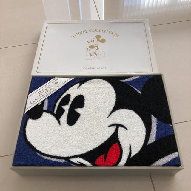 Disney(ディズニー)のタオルケット キッズ/ベビー/マタニティの寝具/家具(タオルケット)の商品写真