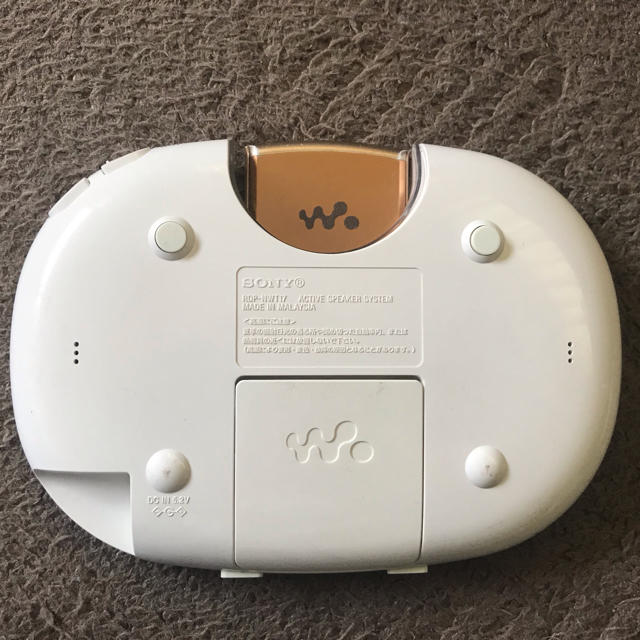 WALKMAN(ウォークマン)のWALKMAN NW-S765K ゴールド  スマホ/家電/カメラのオーディオ機器(ポータブルプレーヤー)の商品写真