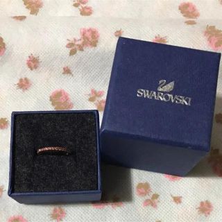 スワロフスキー(SWAROVSKI)のSWAROVSKI スワロフスキー リング ピンキー 美品 7号 ピンク(リング(指輪))