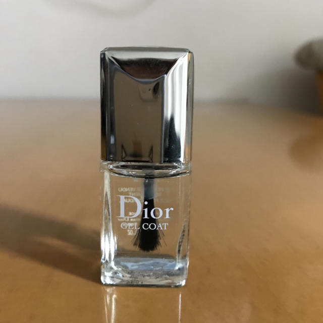 Christian Dior(クリスチャンディオール)のクリスチャンディオール トップコート コスメ/美容のネイル(ネイルトップコート/ベースコート)の商品写真