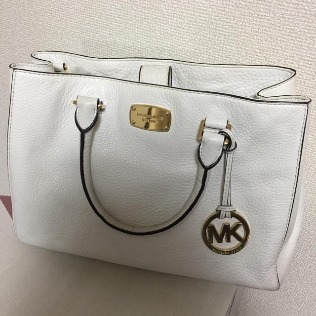 Michael Kors - マイケルコース 鞄 お値下げ！の通販 by mxxx ...