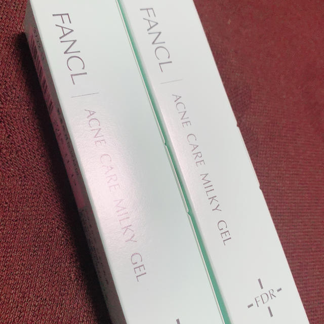 FANCL(ファンケル)の新品 未使用 FANCL ２本セット アクネケアミルキージェル 乳液 コスメ/美容のスキンケア/基礎化粧品(乳液/ミルク)の商品写真