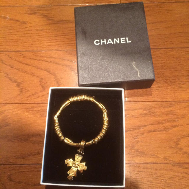 CHANEL(シャネル)のCHANELのブレス レディースのアクセサリー(ブレスレット/バングル)の商品写真