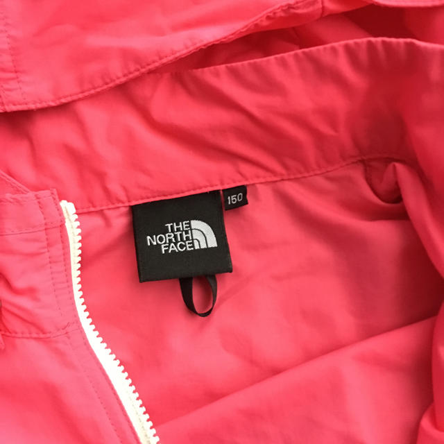 THE NORTH FACE(ザノースフェイス)の未使用 ノースフェイス キッズ アウター 150㎝ キッズ/ベビー/マタニティのキッズ服女の子用(90cm~)(ジャケット/上着)の商品写真