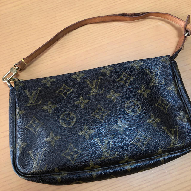 LOUIS VUITTON アクセサリーポーチ