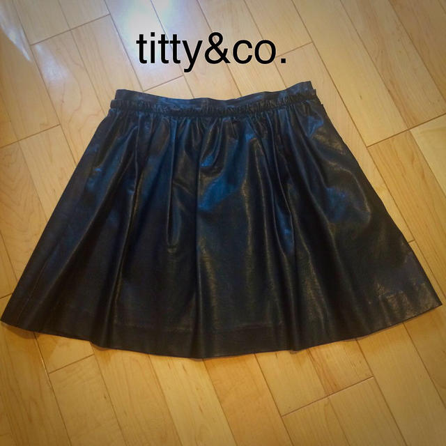 titty&co(ティティアンドコー)のレザー＊ミニスカート レディースのスカート(ミニスカート)の商品写真