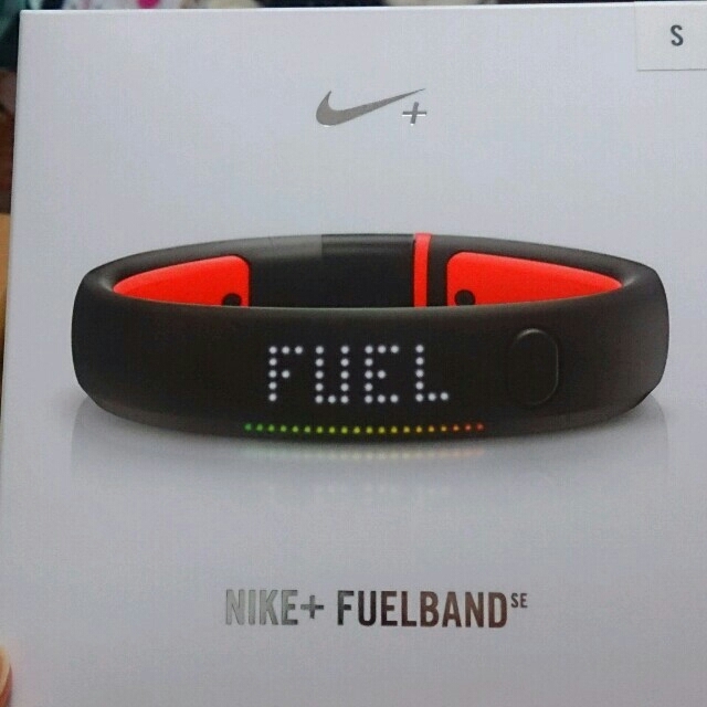 NIKE(ナイキ)のNIKE+FUELBAND red その他のその他(その他)の商品写真