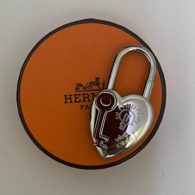 HERMES (エルメス) カデナ (カギ) | so80.com.br